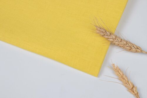 Wholesale 100% Pure Linen 125gsm Flax Textile Plain Dyed Fabric for Eco-Friendly Spring/Summer Clothing Bedding Curtains